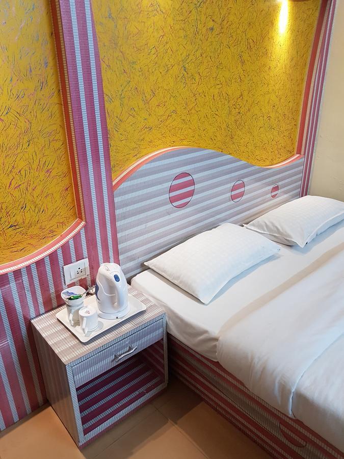 Hotel Lifestyle Сіліґурі Екстер'єр фото