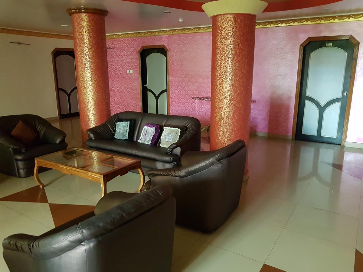 Hotel Lifestyle Сіліґурі Екстер'єр фото