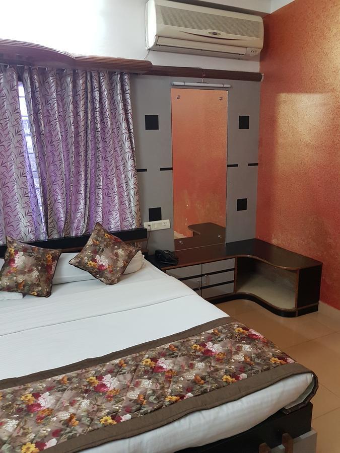 Hotel Lifestyle Сіліґурі Екстер'єр фото